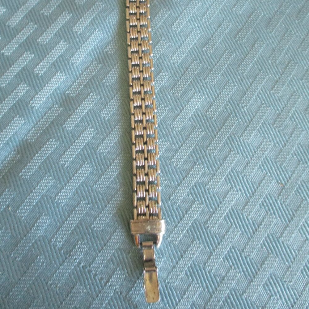 Vintage Silver Tone 7" Link Snap Closure Bracelet